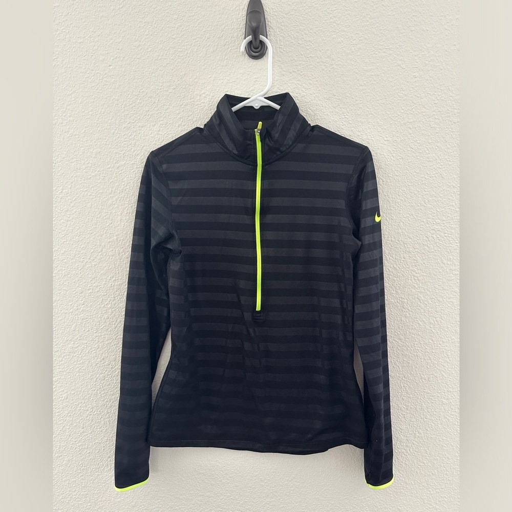 Nike DriFit Long‎ Sleeve Jacket Striped Black and Neon Green size M